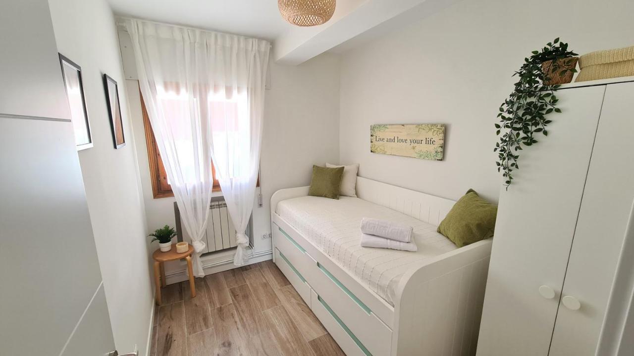 Apartamento Mirador Valdeiglesias Pelayos de la Presa Eksteriør billede